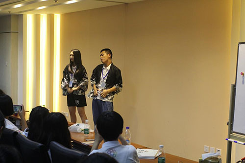 1602827870942072413.jpg 2016090116580024.jpg